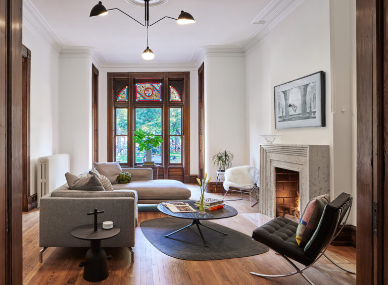 Logan Circle renovation living room. ARCHITECTURE: Colleen Healey Architecture PHOTOGRAPHY: Anice Hoachlander