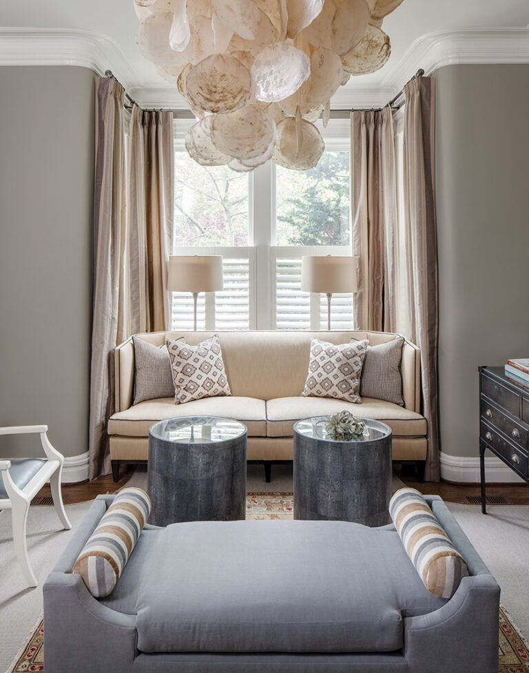 Friedman used masculine patterns and textures to transform a century-old Dupont Circle row house into a sophisticated, modern-day bachelor’s pad.INTERIOR DESIGN: Samantha Friedman Interior Designs, LLC PHOTOGRAPHY: Jesse Snyder