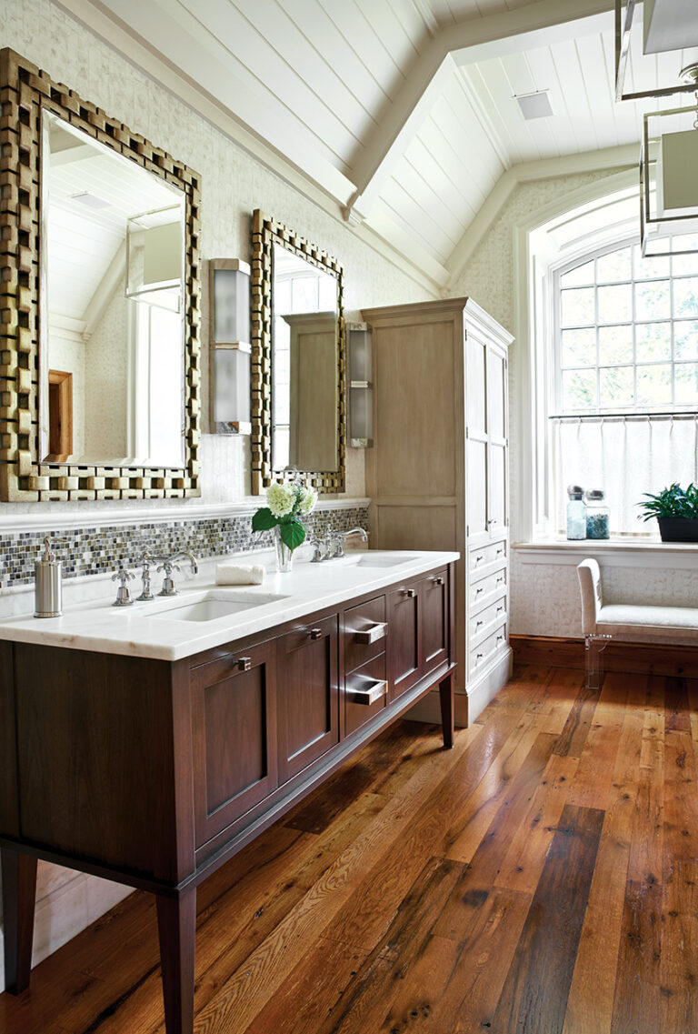 An interplay of contrasts—light and dark, textured and smooth—defines the perfect bathroom. INTERIOR DESIGN: Sroka Design Incorporated PHOTOGRAPHY: Greg Powers