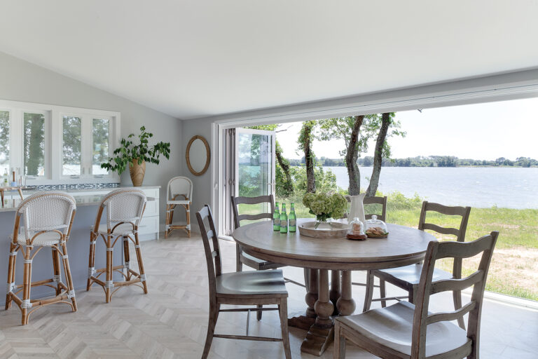 A private residence in St Michaels MD. Designed by Amanda Friend Interiors. For use by Amanda Friend Interiors only. Photo - copyright -Rebecca McAlpin