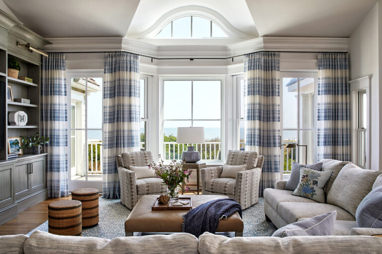 Beachfront residence in Bethany Beach, DE.INTERIOR DESIGN: Crosby Jenkins Associates, Inc. PHOTOGRAPHY: Stacy Goldberg