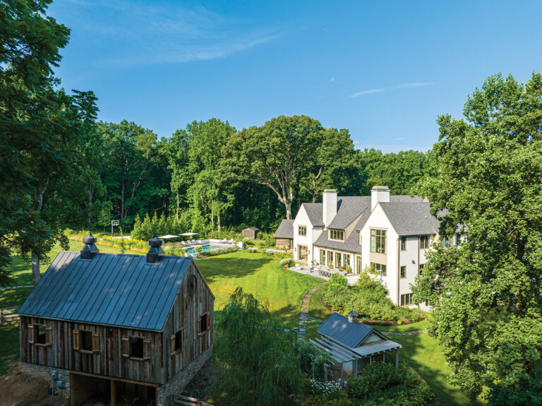 A Bethesda garden is organized into concentric rings of color, water and stone.LANDSCAPE ARCHITECTURE: Horn & Co. PHOTOGRAPHY: Allen Russ
