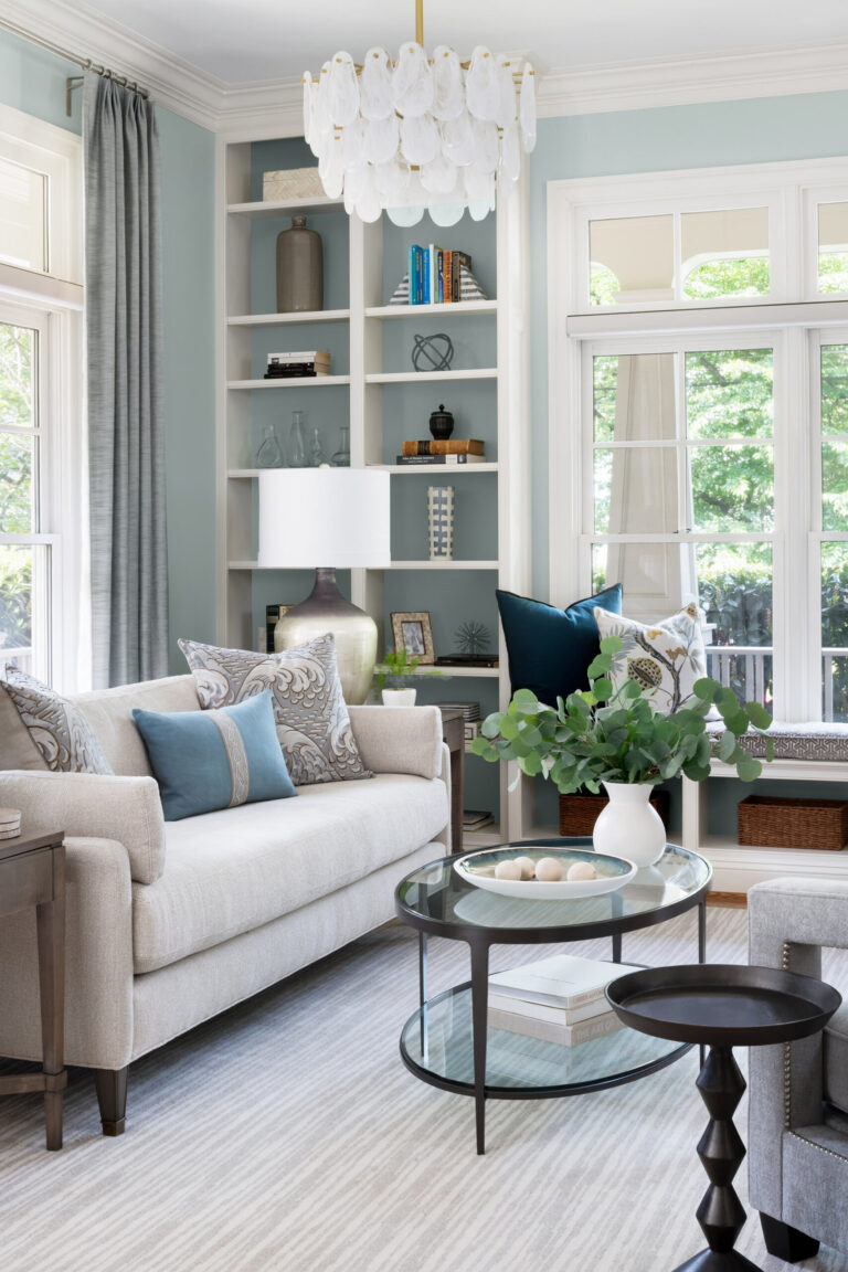 INTERIOR DESIGN: Manlove and Company Interiors PHOTOGRAPHY: Stylish Productions